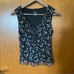 Vintage Floral Black Sleeveless Top